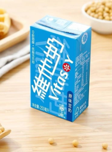 一口豆奶,品味健康生活新风尚