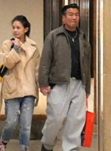 情缠24年林美贞宣布第3次离婚孙兴行为与我和儿子无关-无关子